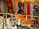 21-Swami on the Dais on MBA Day * 600 x 450 * (92KB)
